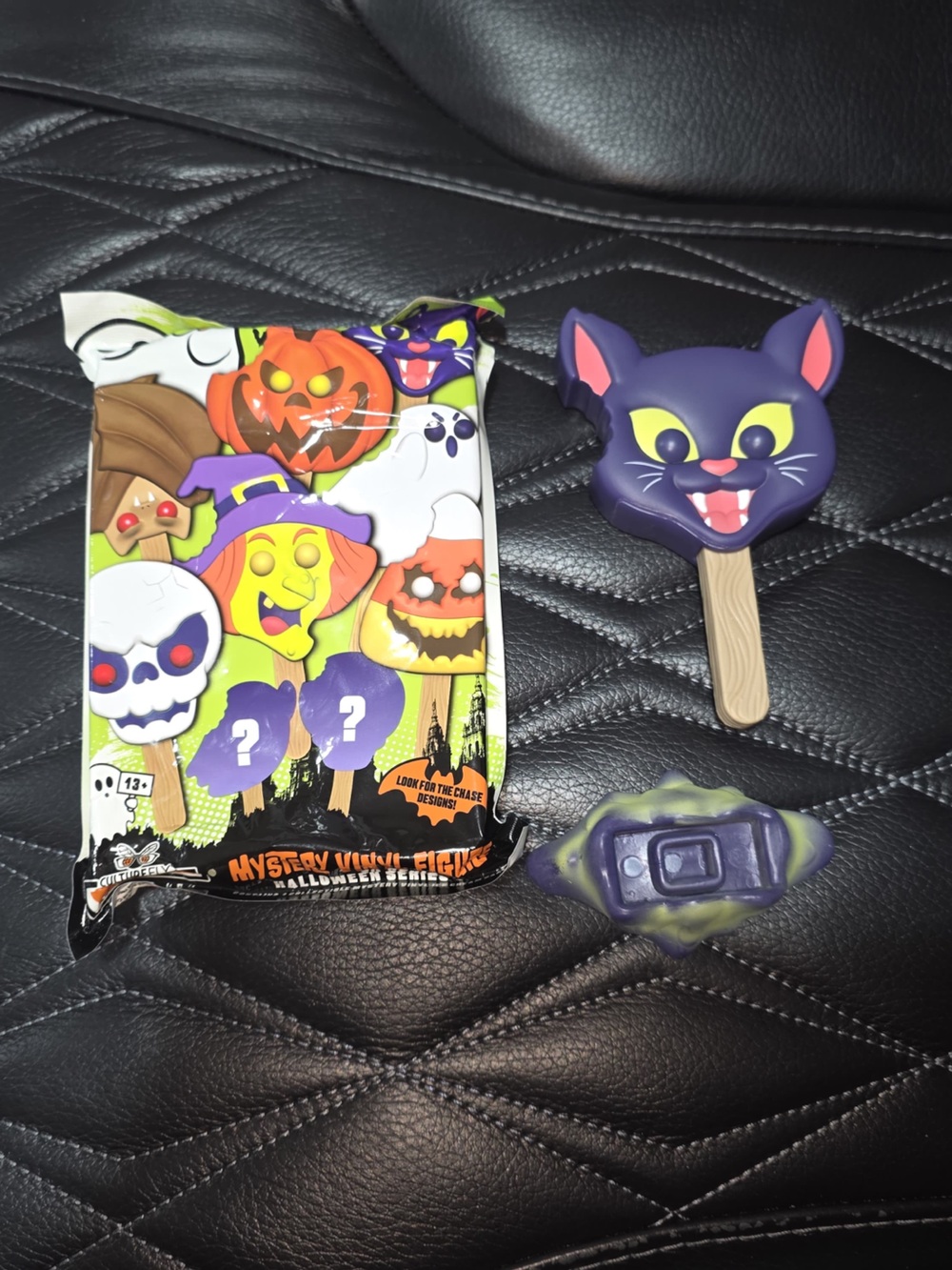 Culturefly Meltz Halloween Series 1 Cat